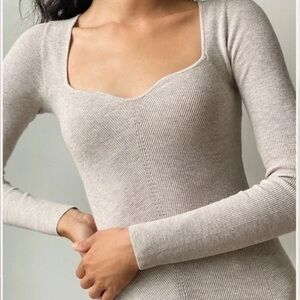 Wilfred Tuscany sweater like new XS